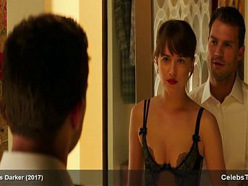 Dakota Johnson’s nude tits video