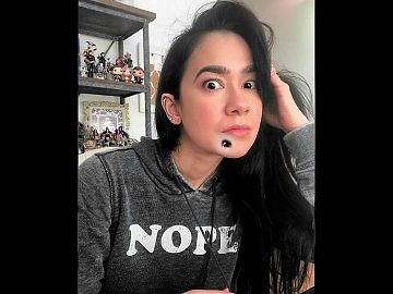 AJ Lee message about her return