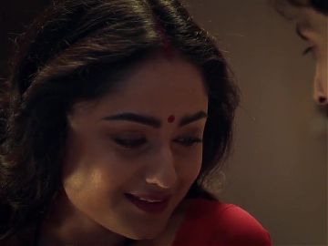 Sexy Tridha Choudhary has horny sex in their first night
