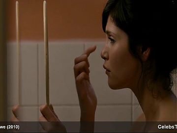 Gemma Arterton sexy nude
