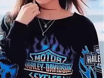 Its BLACKPINKs Lisa Providing You A Taste Of Her Tummy