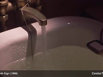 Demi Moore’s nude bush and boobs in the tube in one scene