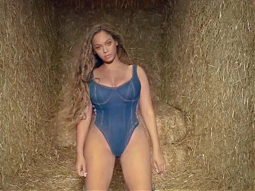 Beyonce – Ivy Park Rodeo Part II