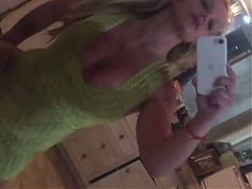 Britney Spears showing off tits.