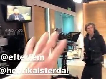 Blonde Married Reporter Anna Brolin Gets Flirty At Work
